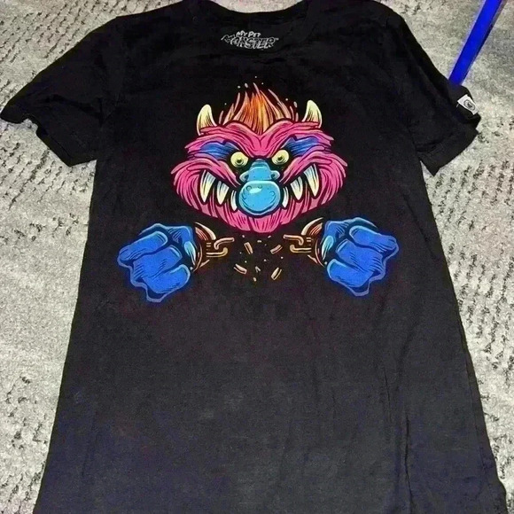 My Pet Monster graphic t-shirt - Picture 1 of 3